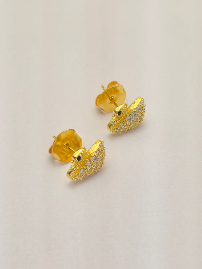 Brinco Cisne Cravejado Dourado