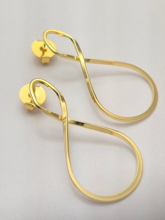 Brinco Infinito Dourado