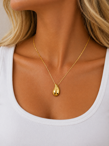 Colar Gota Lisa Banhado a Ouro
