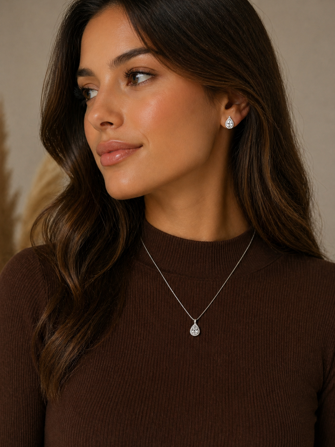 Conjunto Gota Halo Zircônias Colar e Brincos Banhado